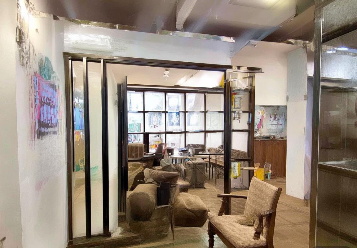 爱德华兹后撤步三分定乾坤，森林狼九连胜力克雷霆诠释团队篮球